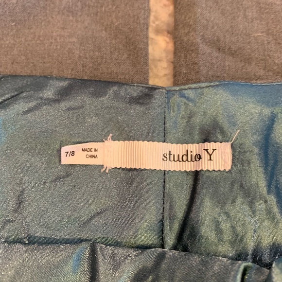 Studio Y corset detailing slacks - Picture 4 of 5